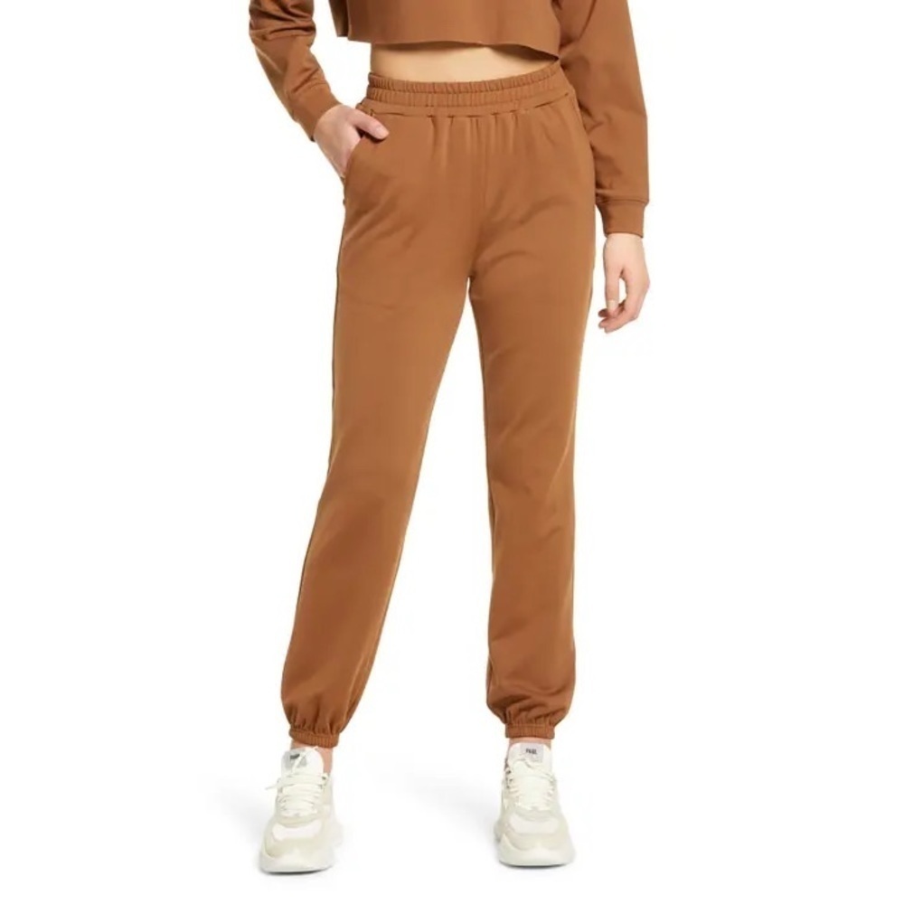 NWOT WEWOREWHAT Brown Jogger Sweatpants